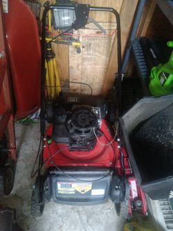 Craftsman 21" gas self-propelled lawn mower (Parts)