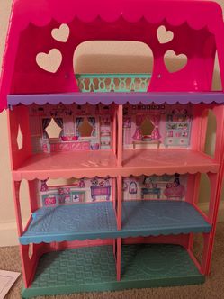 Minnie dollhouse