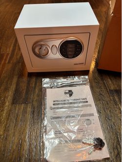 Brand new electronic small safe with keys & code