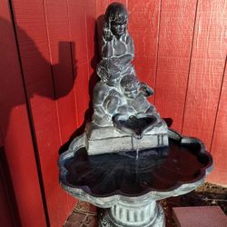 Concrete Fountain(The Three Children)