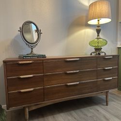 9 Drawer MCM Dresser