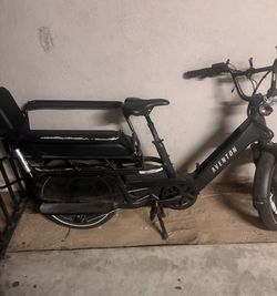 E bike stolen on Sherman way orange line in Canoga park