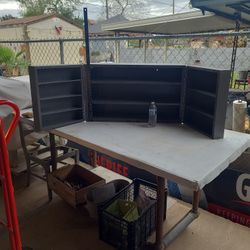 Metal Cabinet  Lockable