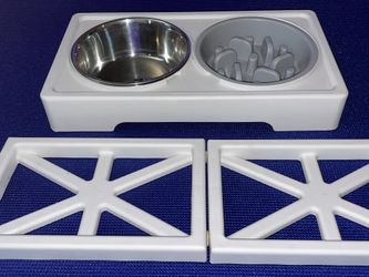 ELEVATED DOG BOWL