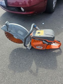 Husqvarna Cut Concrete Saw 773