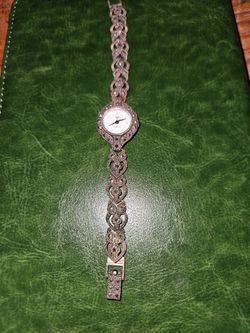 Vintage Ladies Watch DEAD BATTERY $50 OR BEST OFFER