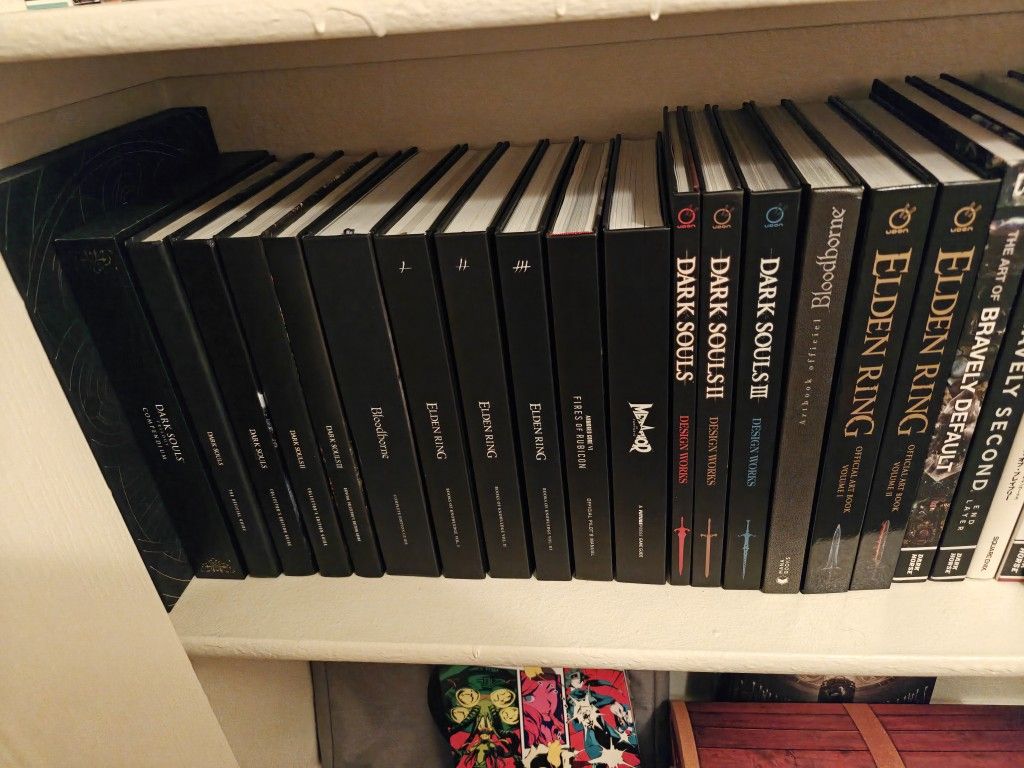 Video Game Guide / Art Book Collection