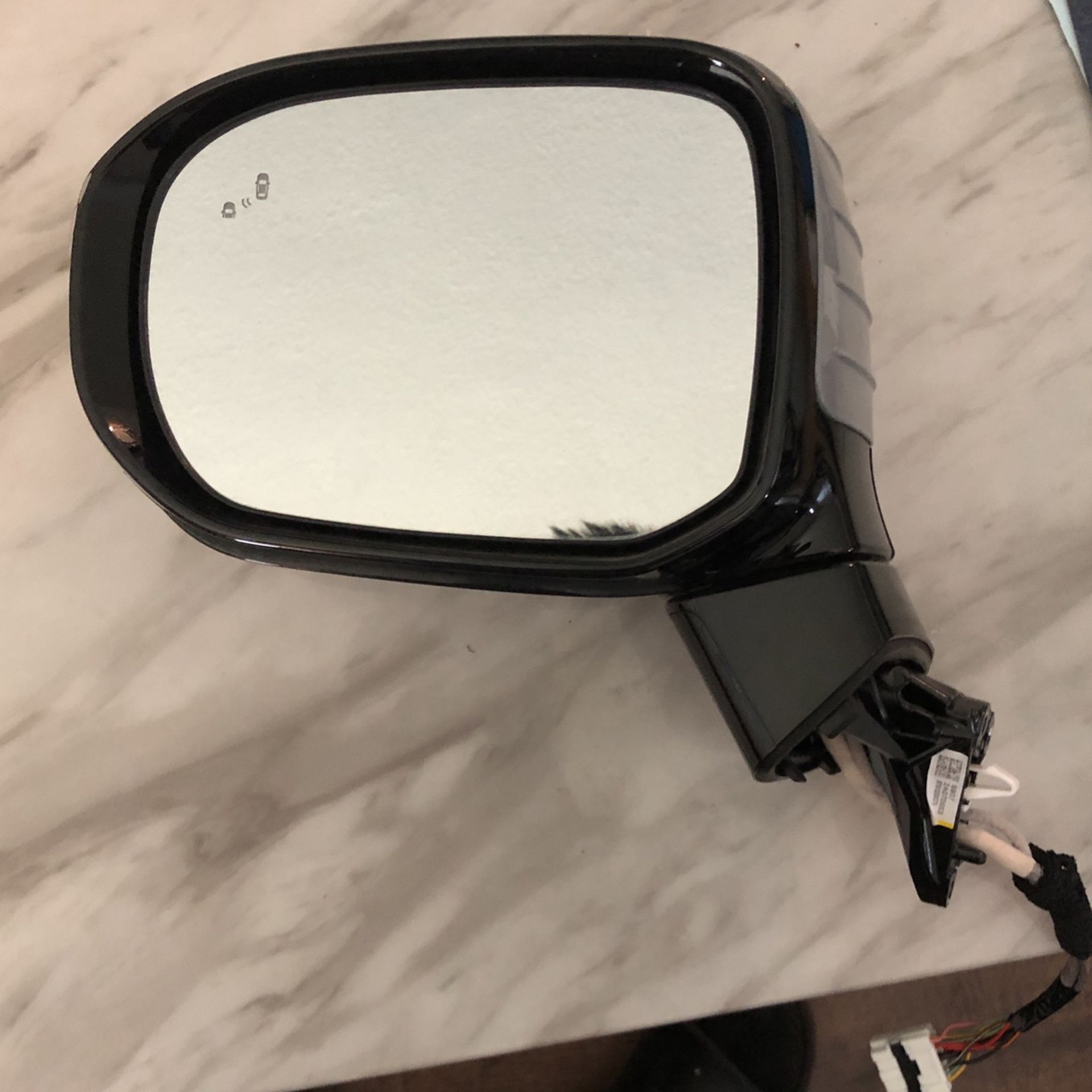 2022 Kia Telluride OEM Left Mirror 