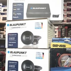 Blaupunkt Amplifier And 2 -10" Subwoofer
