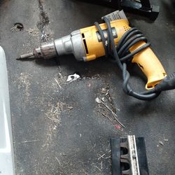 Drill Dewalt 