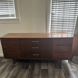 Vintage Mid Century Long Dresser With 9 Drawers 