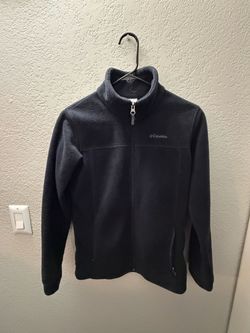 Columbia zip up size small in womens