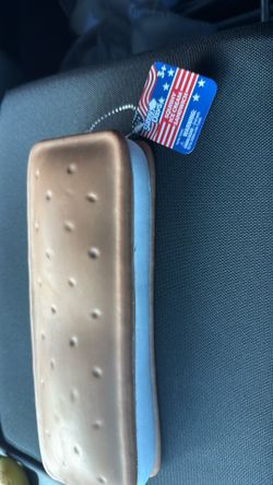 Sunny days squishy ice cream sandwich