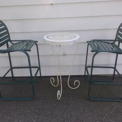 Bistro Table With 2 Chairs