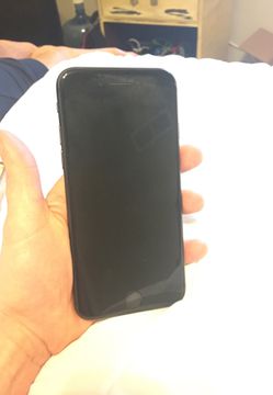 iPhone 8 selling for parts