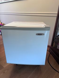 Mini refrigerator - Haier