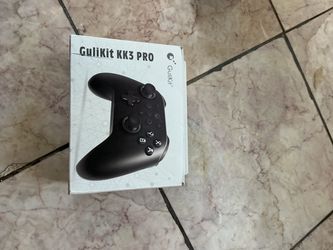 🎮 GuliKit KK3 Pro Gaming Controller — $30  $30 — Firm  GuliKit KK3 Pro wireless gaming controller in excellent condition. Comes with the original box