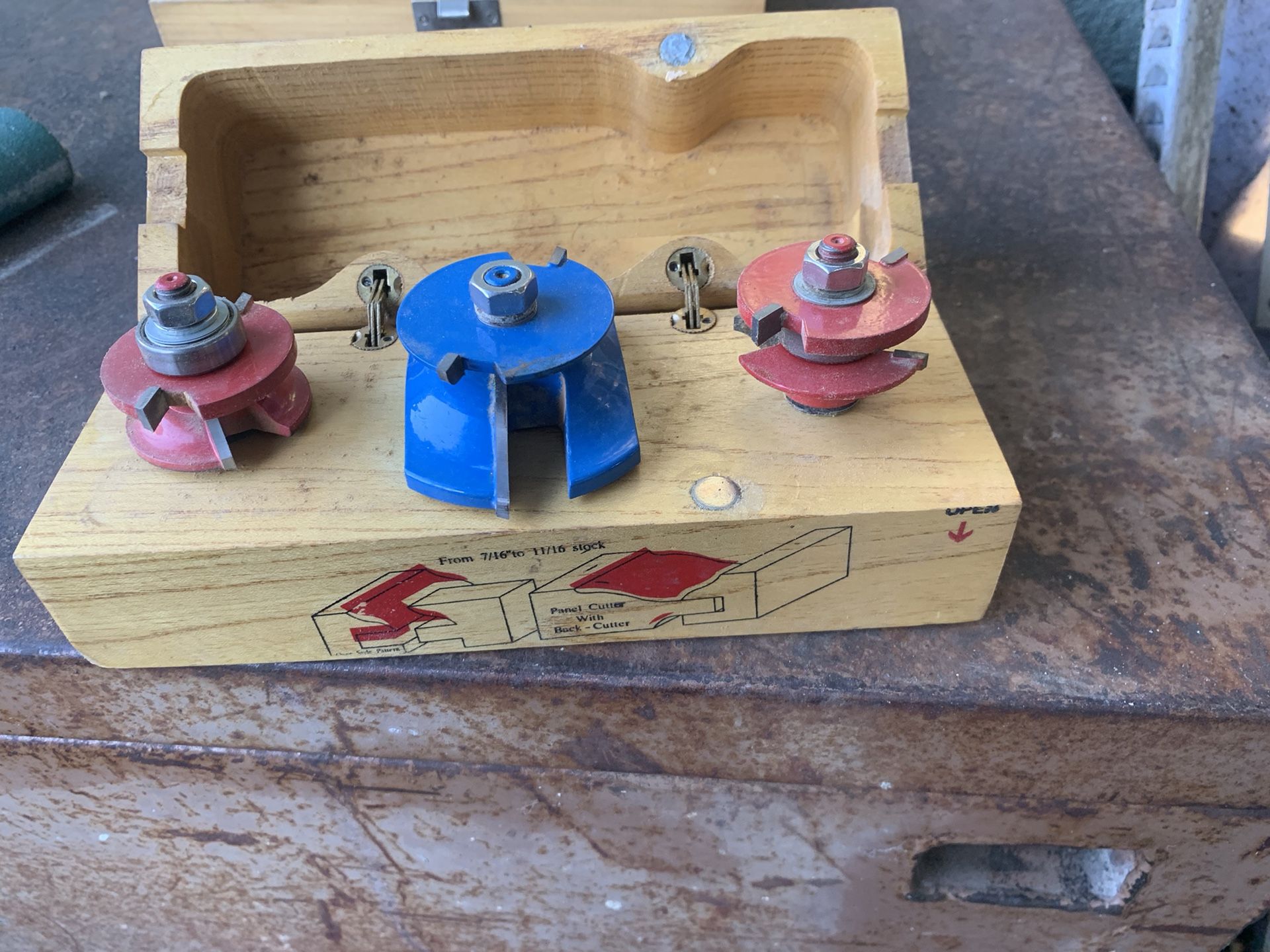 Cutters For Furniture And Cabinets