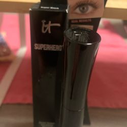 ITSuperhero Elastic Stretch Volumizing & Lengthening Mascara
