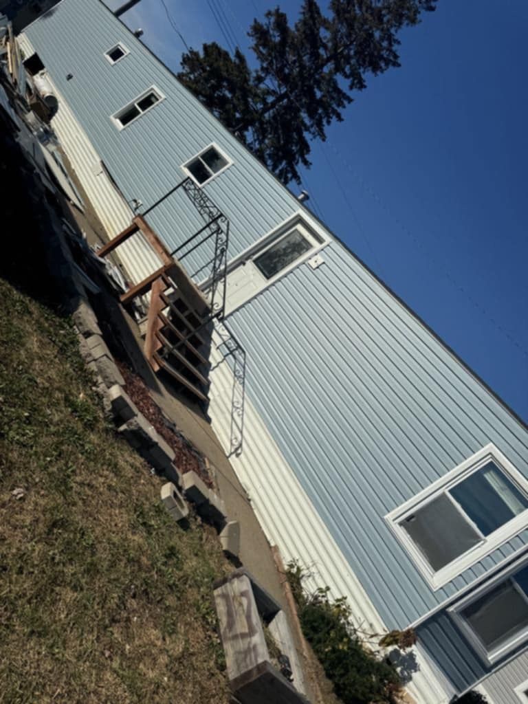 Beautifully Remodeled Mobile Home