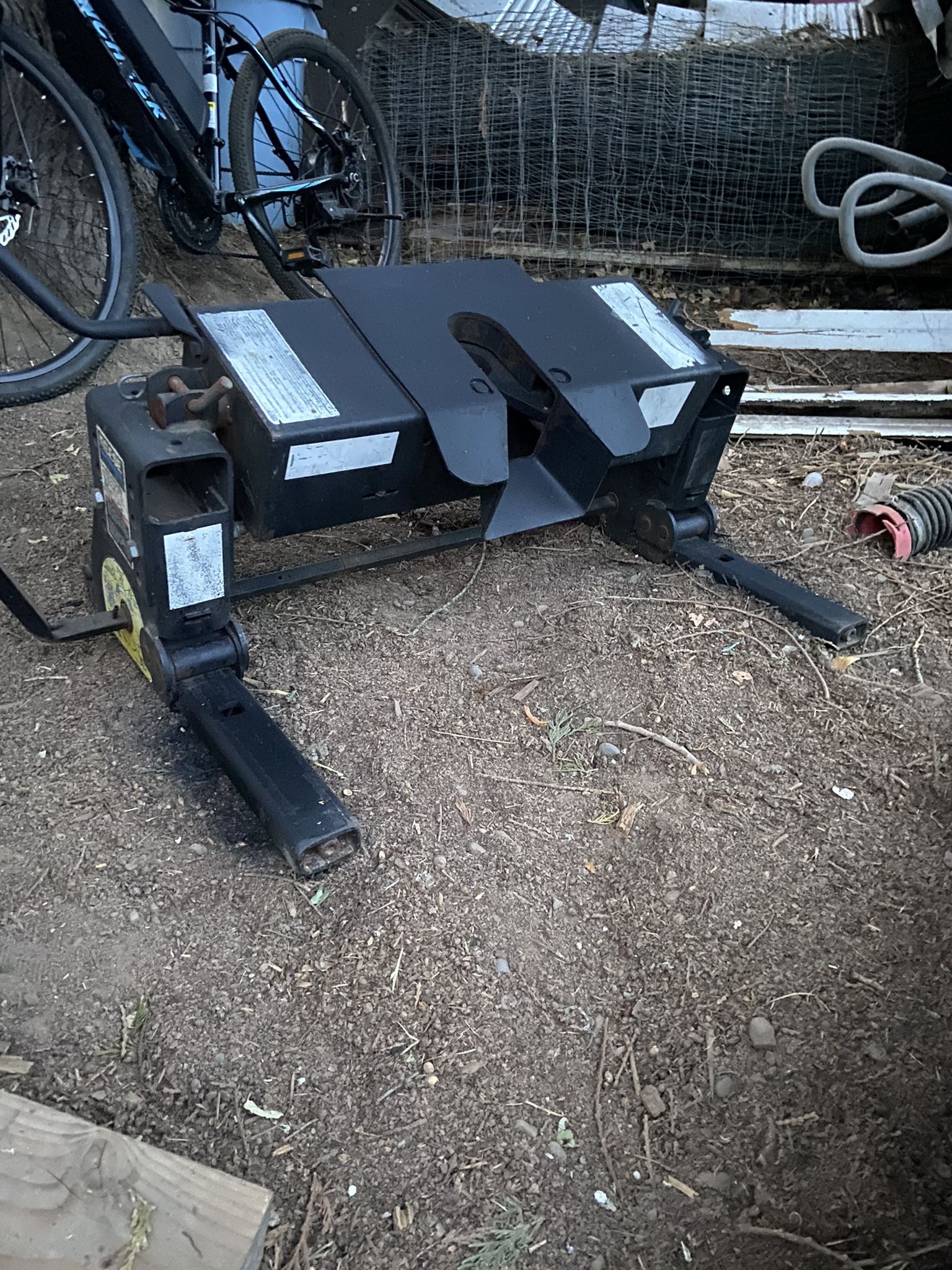 5th Wheel Hitch for Sale in Dayton, OR OfferUp