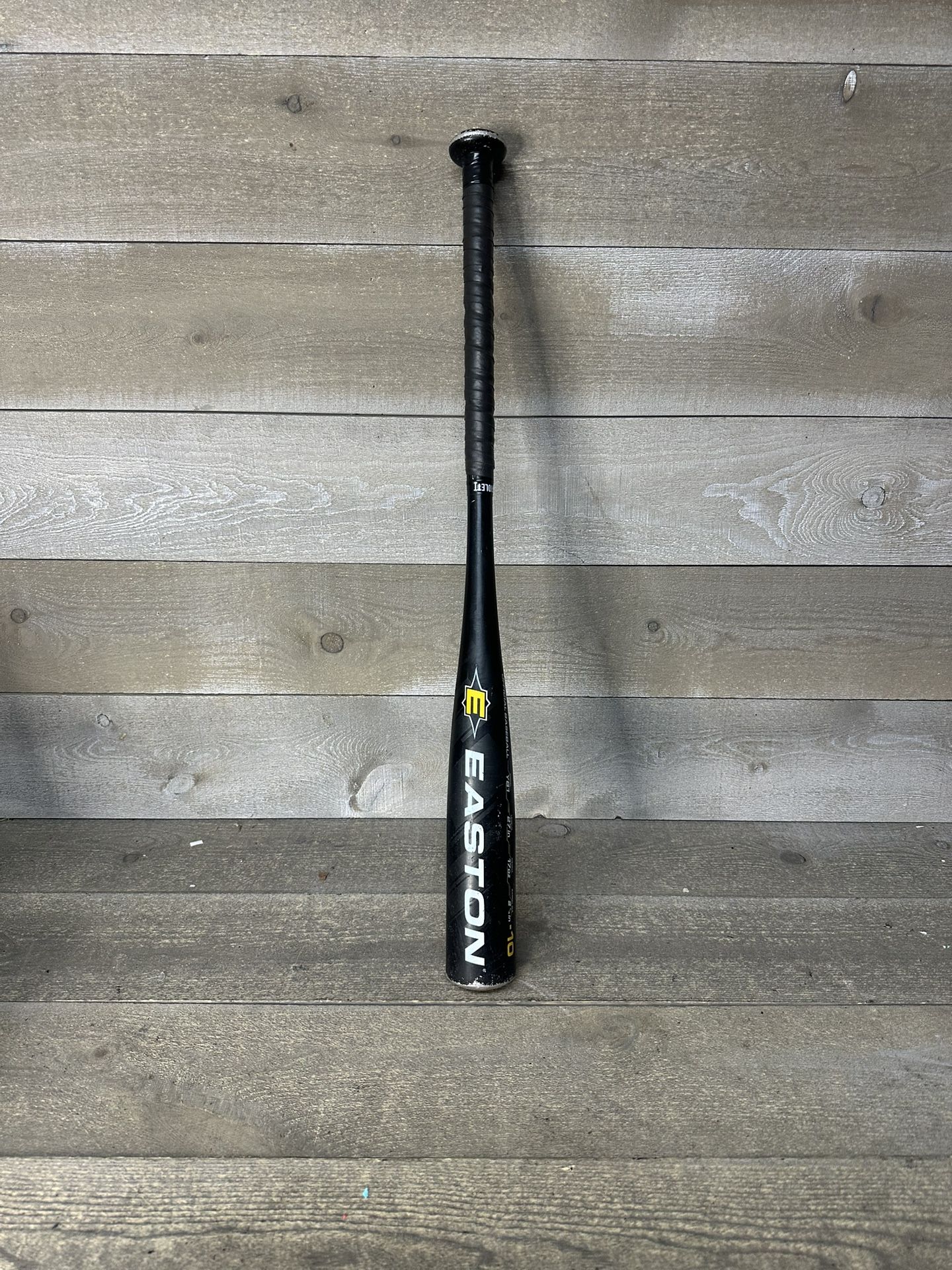 Easton YB1 Black Magic Youth Baseball Bat 27” 17oz -10 2 1/4" Barrel