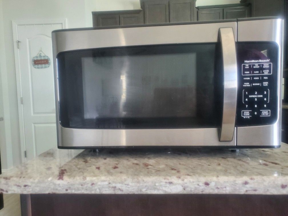 Hamilton Beach Microwave 