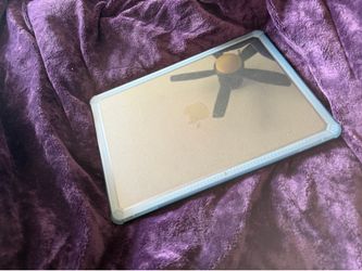 2025 MacBook Air 13” M4 - 16GB RAM -Excellent  condition (Midnight)