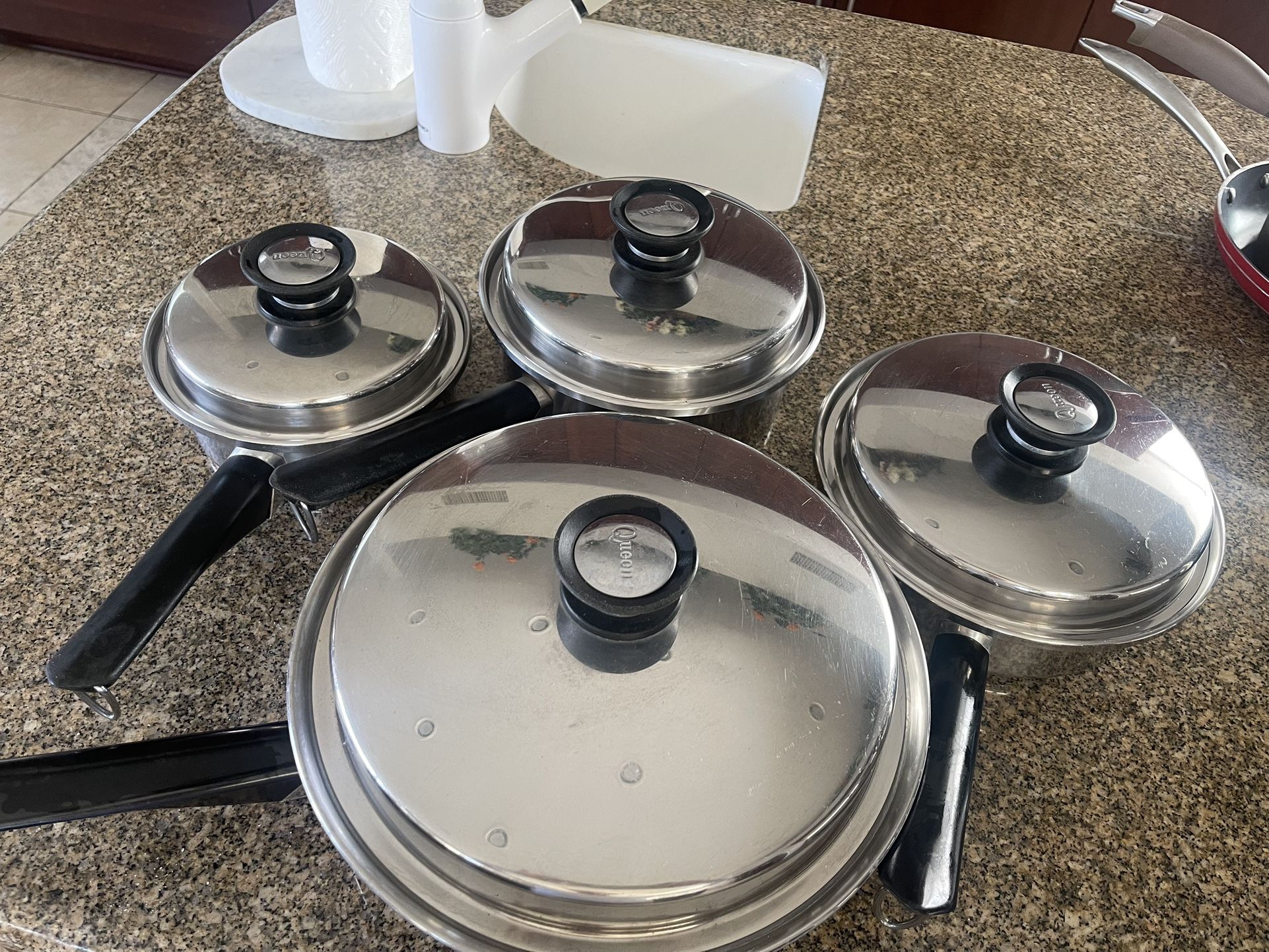 $50 8 Pieces Amway Queen Cookware Multi-Ply 18/8 Stainless Pots