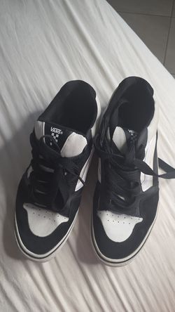 VANS SNEAKERS size 16