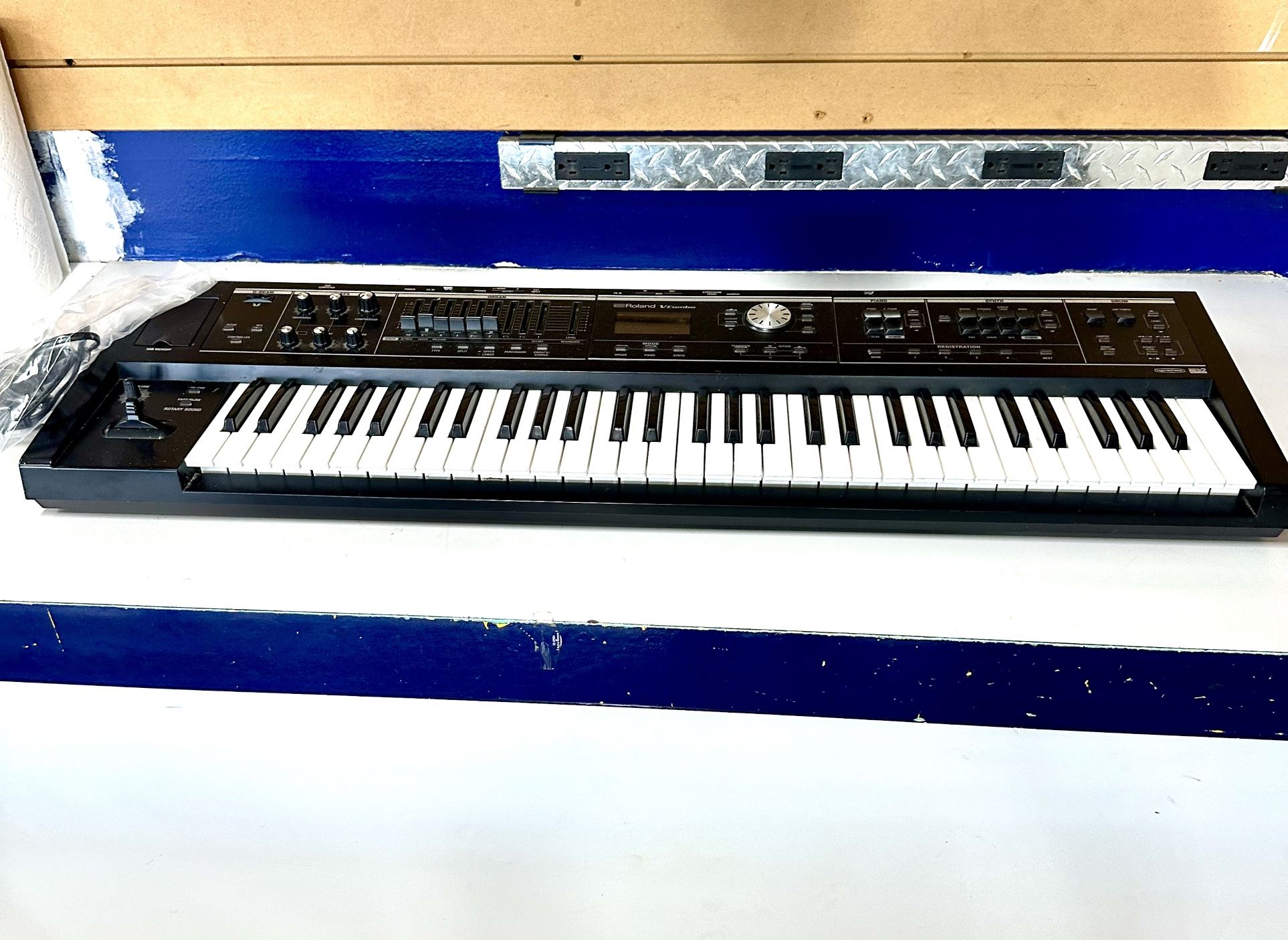 Roland VR-09 Keyboard