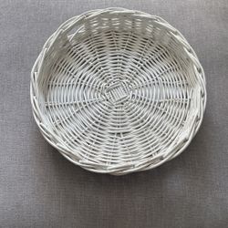 Wicker tray