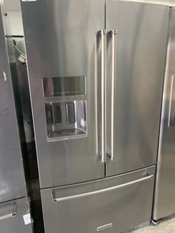 Kitchen aid French door in stainless steel