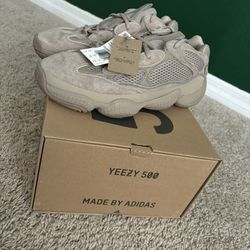 Yeezy 500 ‘Taupe Light’