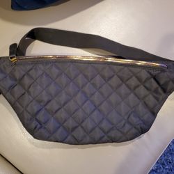 Quilted Black Fanny Pack