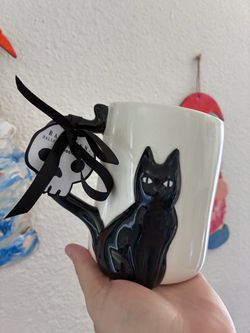 Rae Dunn black cat mug