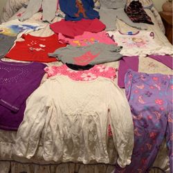 Size 5 Girls  : 10.  Pieces. $5.00.   Chino, Ca