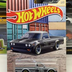 🏁HOT WHEELS 2020 Walmart Exclusives Trucks 3/5 Nissan Grey Datsun 620 - 1:64