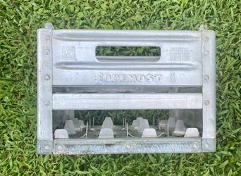 Vintage Foremost Wire Milk Crate – Rustic Metal Dairy Crate 