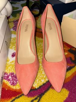 Michael Kors Suede Pumps