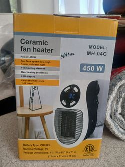 NIB Ceramic fan heater with remote