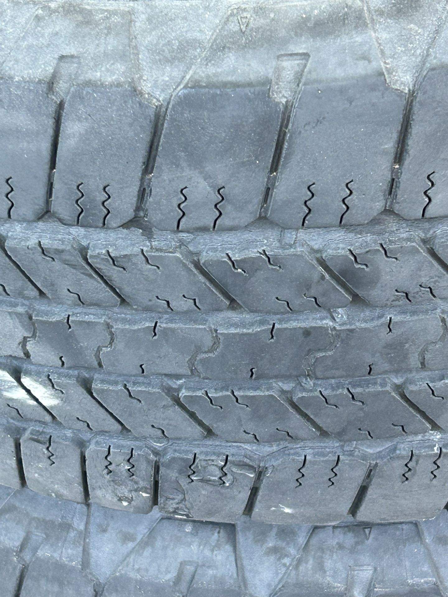 Goodyear Wrangler tires P265/65R18 Set Of 4 Preowned for Sale in El