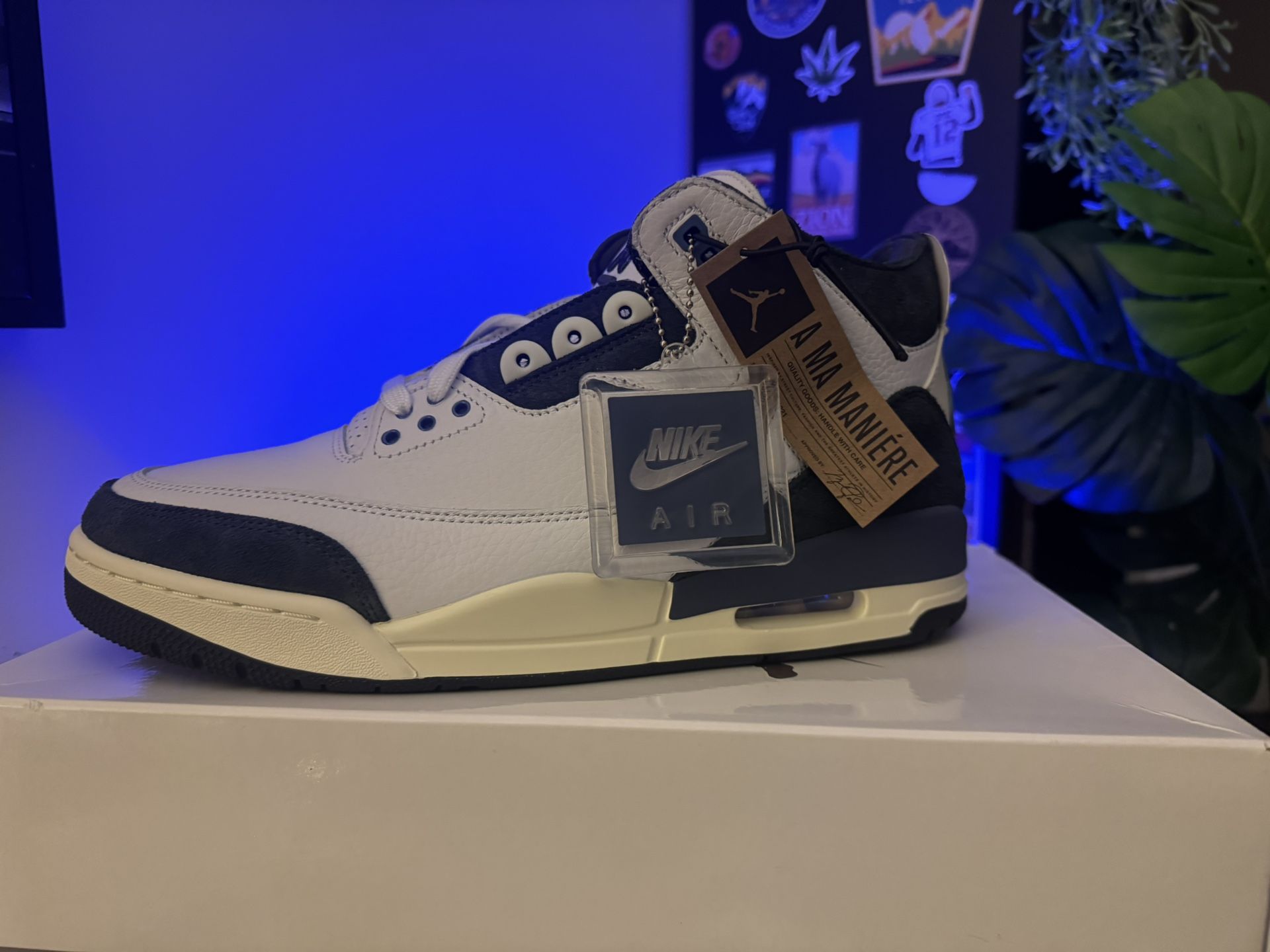 Air Jordan 3 Retro OG x A Ma Maniére “Diffused Blue” – Size 11 – New DS