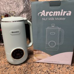 Arcmira Automatic Nut Milk Maker, 20 oz