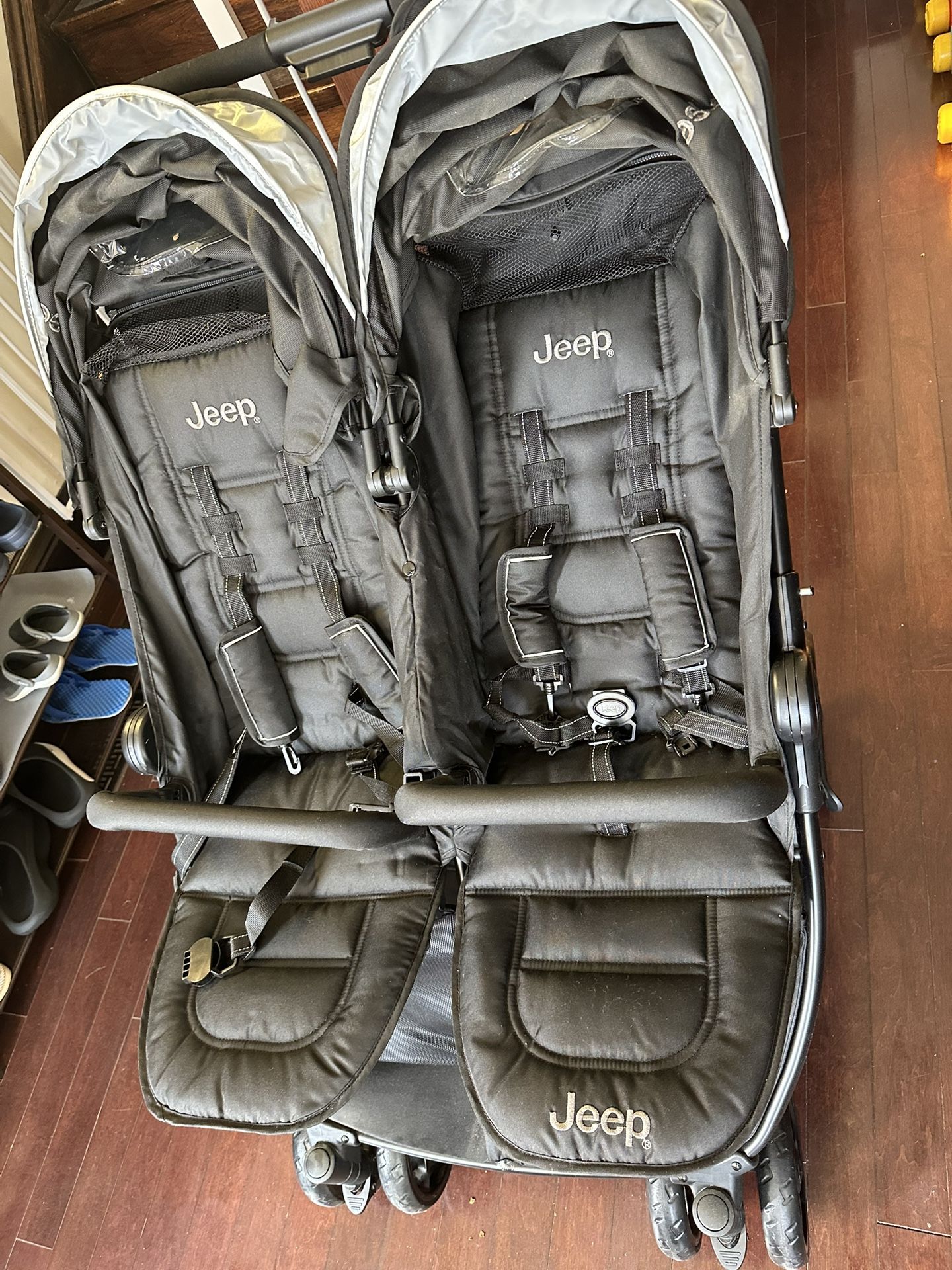 Like- New Jeep Double Stroller – Never Used!