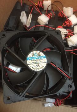 Computer Fan - Brushless DC 4 pin