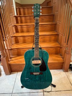 Fender DG04 Acoustic Electric (Brand New/Rare)