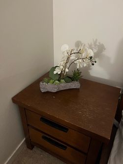 Side cupboard