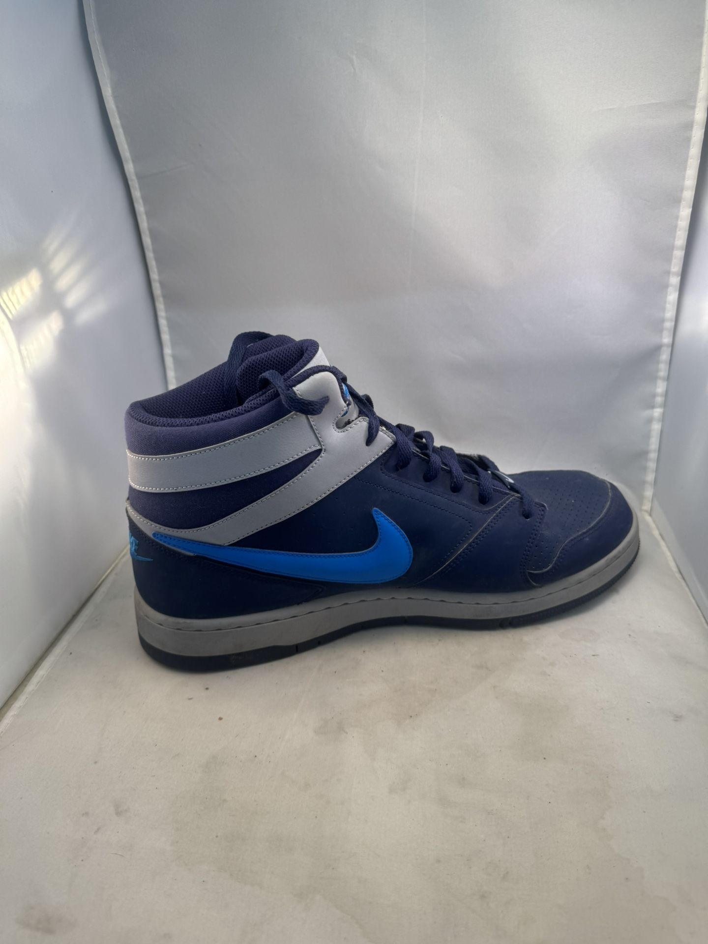 Nike Prestige IV Basketball Or Casual Shoes