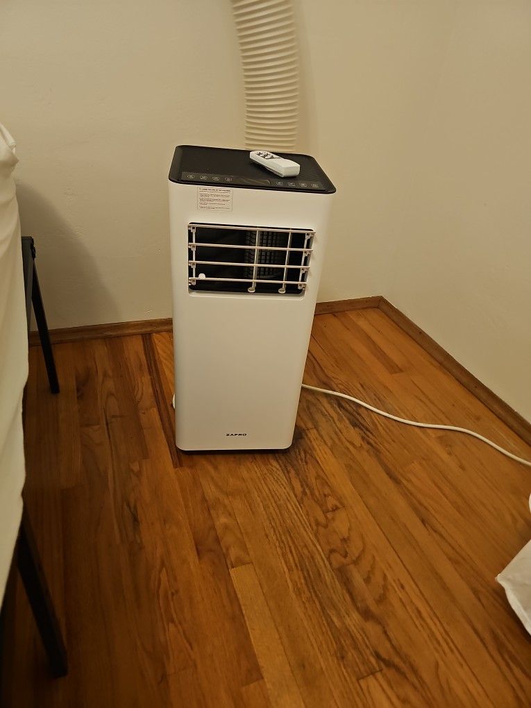 Powerful AC & Dehumidifier With Remote Control